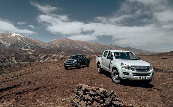 pickup trucks rental in nepal